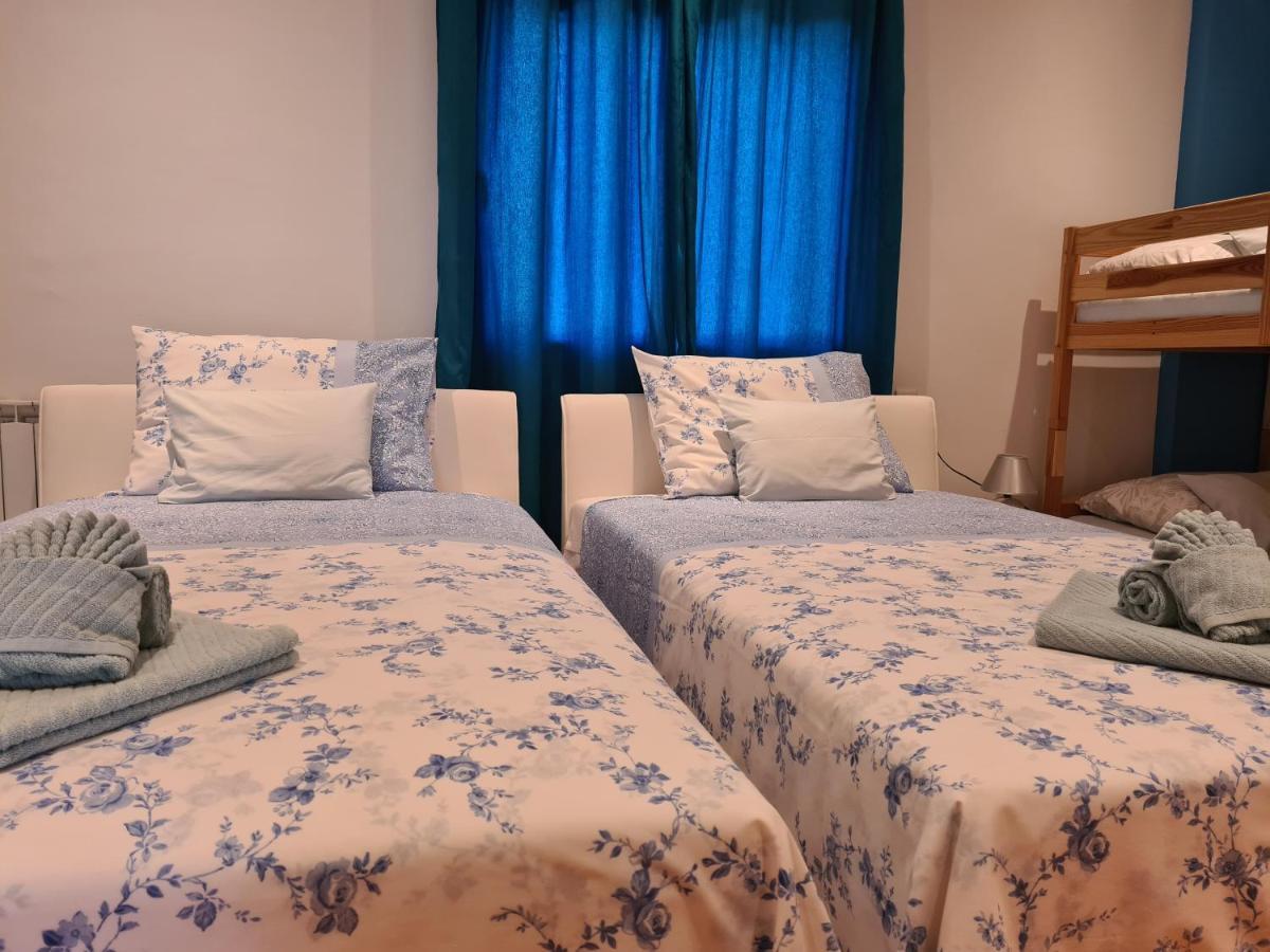 Guest House Slatki Snovi Книн Екстериор снимка